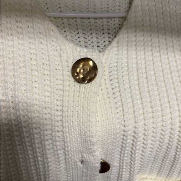 Cream Knit Button-Up Vest - Picture 3 of 4